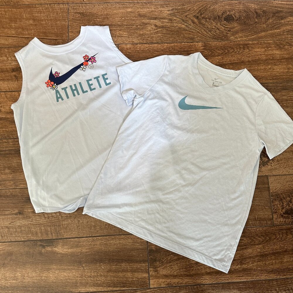 Nike Youth Dri-Fit Tank and Tee Bundle in Light Blue Size XL (18-20)